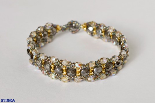 STIORA - bratara din fire polished beads de 8 si 4 mm, margele Toho de 8 si 11 - vandut - se poate reface si in alte combinatii de culori